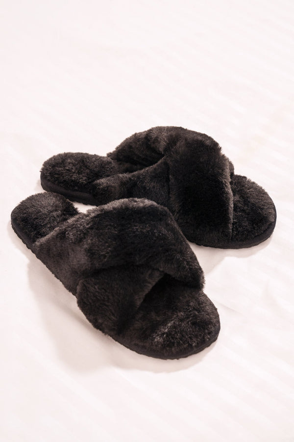11670 Pantuflas Negro